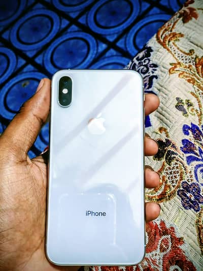 Iphone xs for sale nad exchange possible  with gaming phone