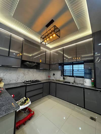 10 Marla new portion for rent with sui gass