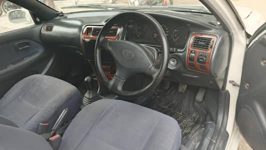 TOYOTA COROLLA LIMITED EDITION 2001 MODEL