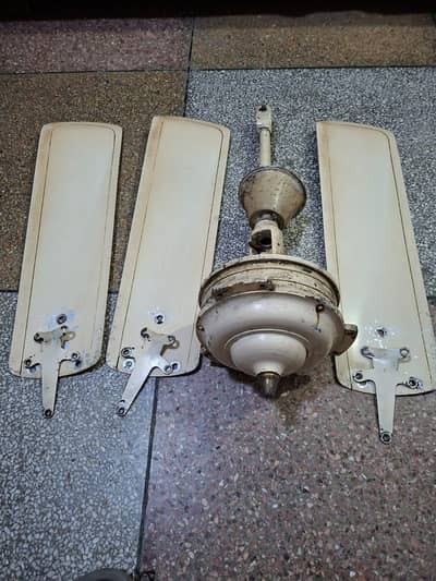 Vintage Heavy Metal Celling Fan _ approx 20kg Strong Air_ In Working