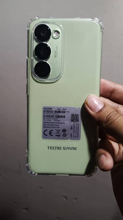 Tecno spark 40 pro+