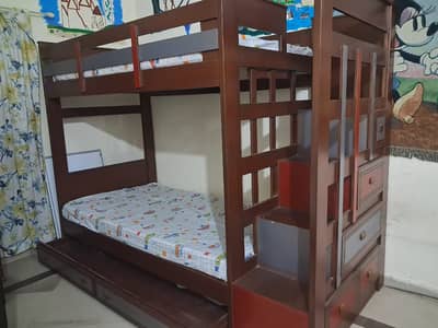 wooden bunk bed very good condition