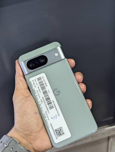 Google Pixel 8 8/128gb 10/10 Brand New Condition Official PTA