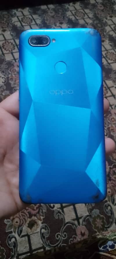 Oppo A12