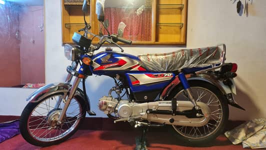 Honda CD 70 brand new t
