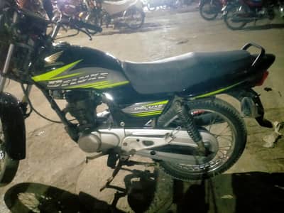 Honda deluxe 125