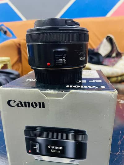 Canon 50mm F/1.8