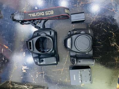 Canon 5D Mark iii in good Condition