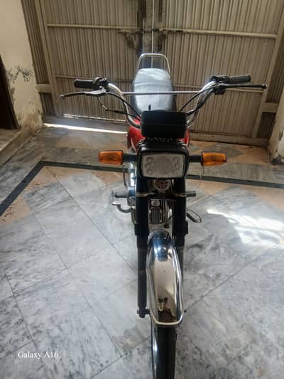 Open vocher CROWN Just Buy and Drive | New Tires & Recently Maintained