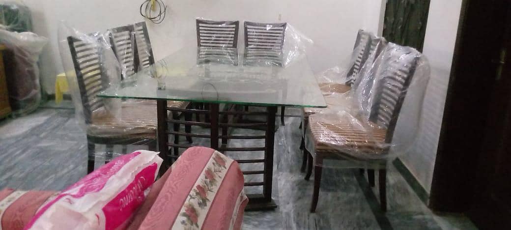 dining table,8 chairs 0
