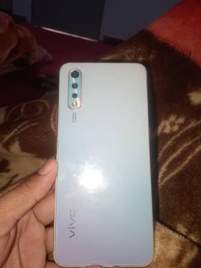 Vivo S1