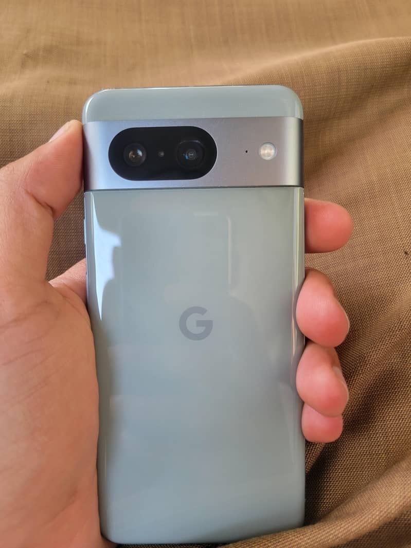 Google Pixel 8 1