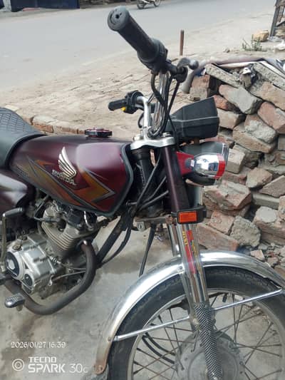 Honda 125 all to all genuine no fault urgent for sale