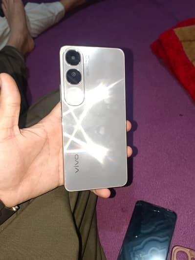 vivo y200
