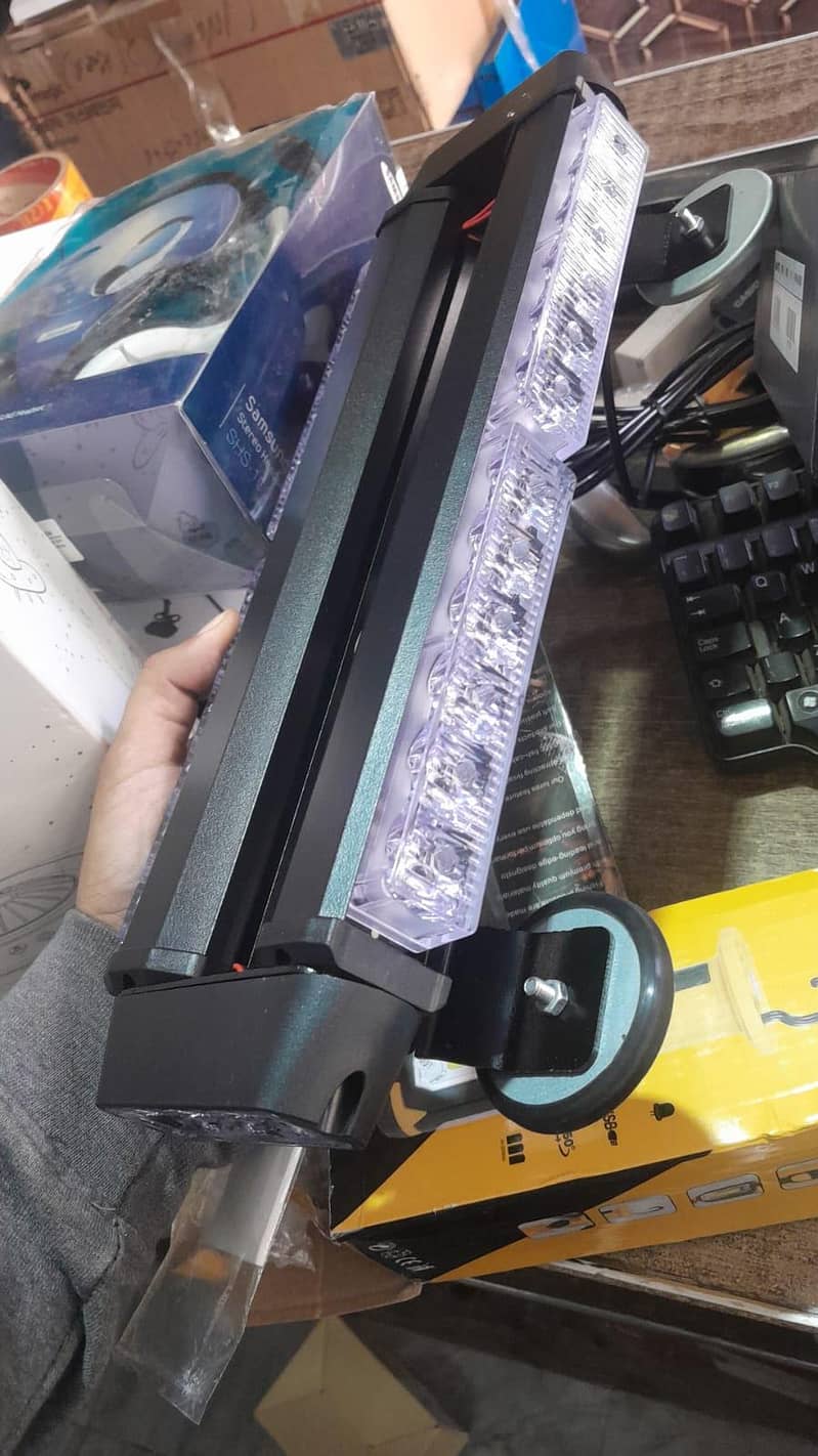 safty light for road safty 1