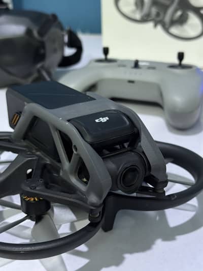 Dji Avata with controller totall 2 batteries
