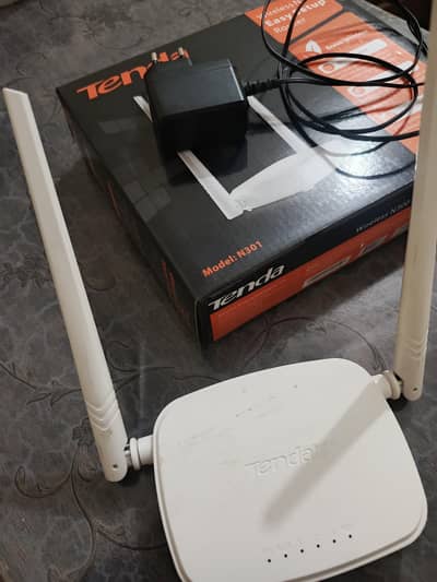 Tenda N301 wifi router modem with box