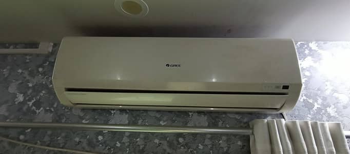 Gree 1.5ton Non-Inverter