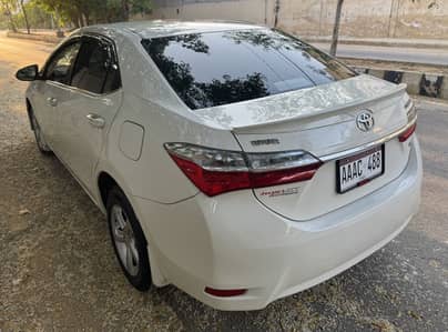 Toyota Gli Auto 2017 dec reg 2018