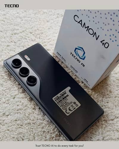 Tecno camon 40 8+8/256
