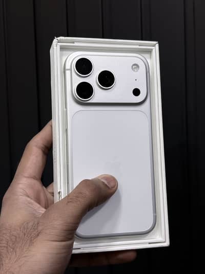 Iphone 17 pro silver non pta fu with box             11 12 13 14 15 16