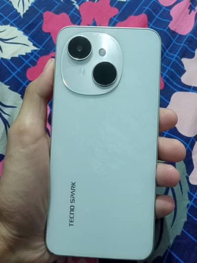 Tecno Spark go 1 used with box