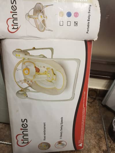 TINNIES BABY SWING