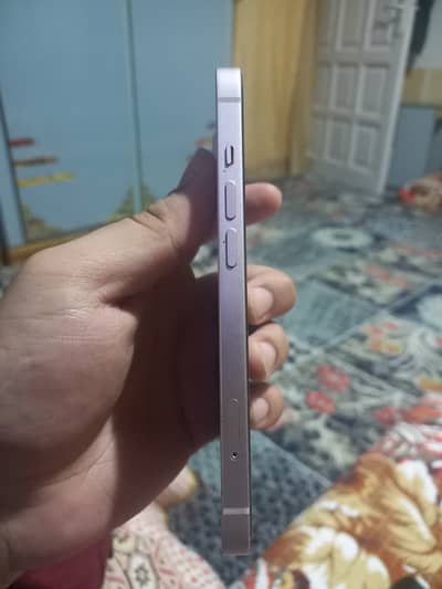 iPhone 13 NON PTA 128GB