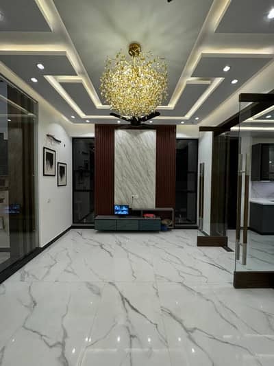 10 Marla Brand New Modern Design House For Rent In Park View City Lahore | For Discounted Price And Original Pictures Download The App "Signature Lands".