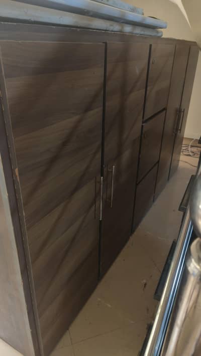 Almari. . . wadrobe. . . dresser