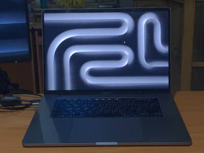 MacBook Pro 2019 | CTO | A2141 | with Arabic Keyboard | MacOS  Tahoe