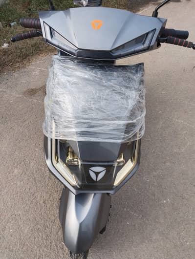 YADEA T5 electric Scotty international brand