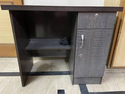 Office Computer Table for Sale