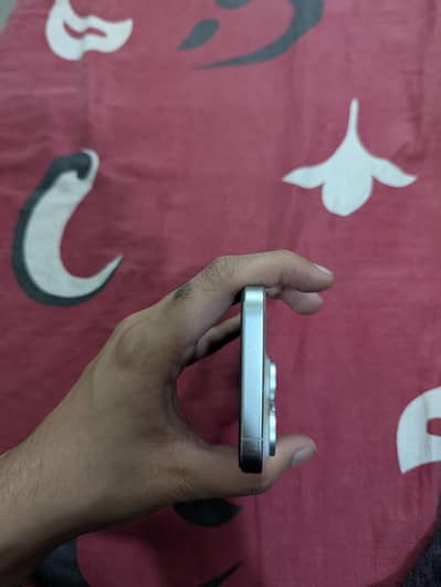 Iphone 15 pro factory unlock