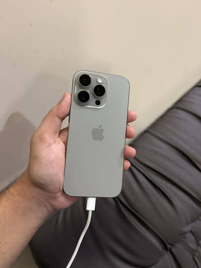 Iphone 16 pro 256gb Non Pta factory unlocked