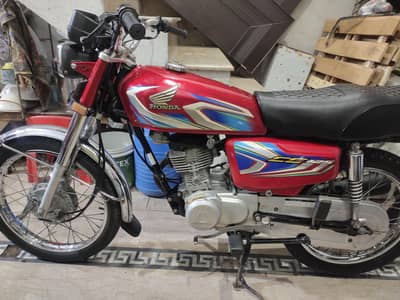 Honda 125 Model 2022 biomatric on spot