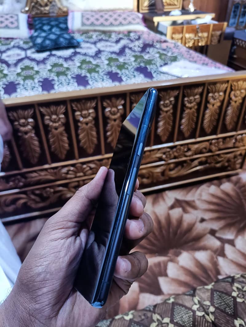 Google pixel 7 pro 2