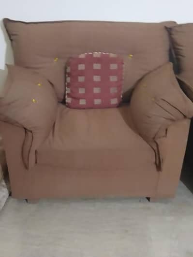 need to sale sofa set 3,2,1
