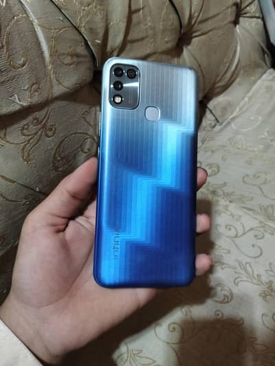 infinix smart 3plus 4+64 GB