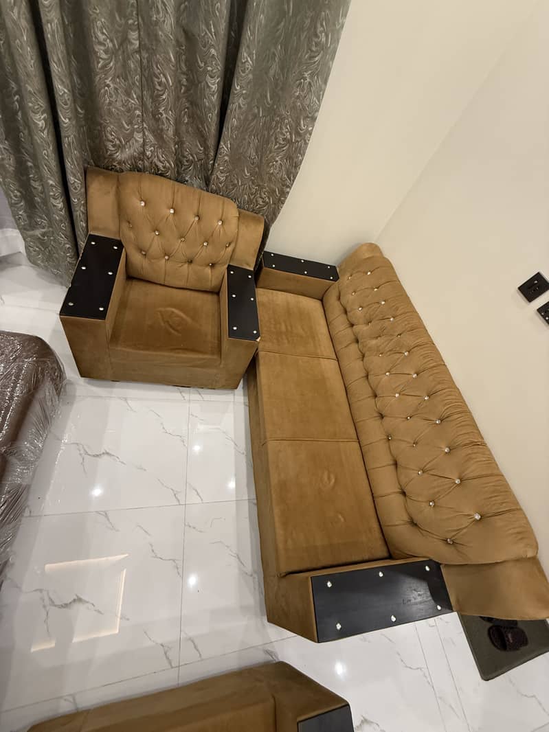 Full sofa set 10/10 1