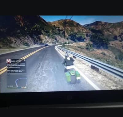 HP laptop Core i5 8th Gen, 8GB, 256GB SSD,14″ FHD IPS LED,