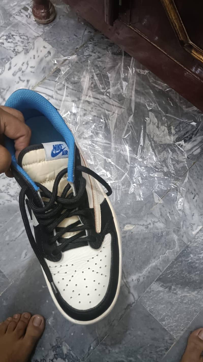 NIKExTRAVIS SCOTT 0