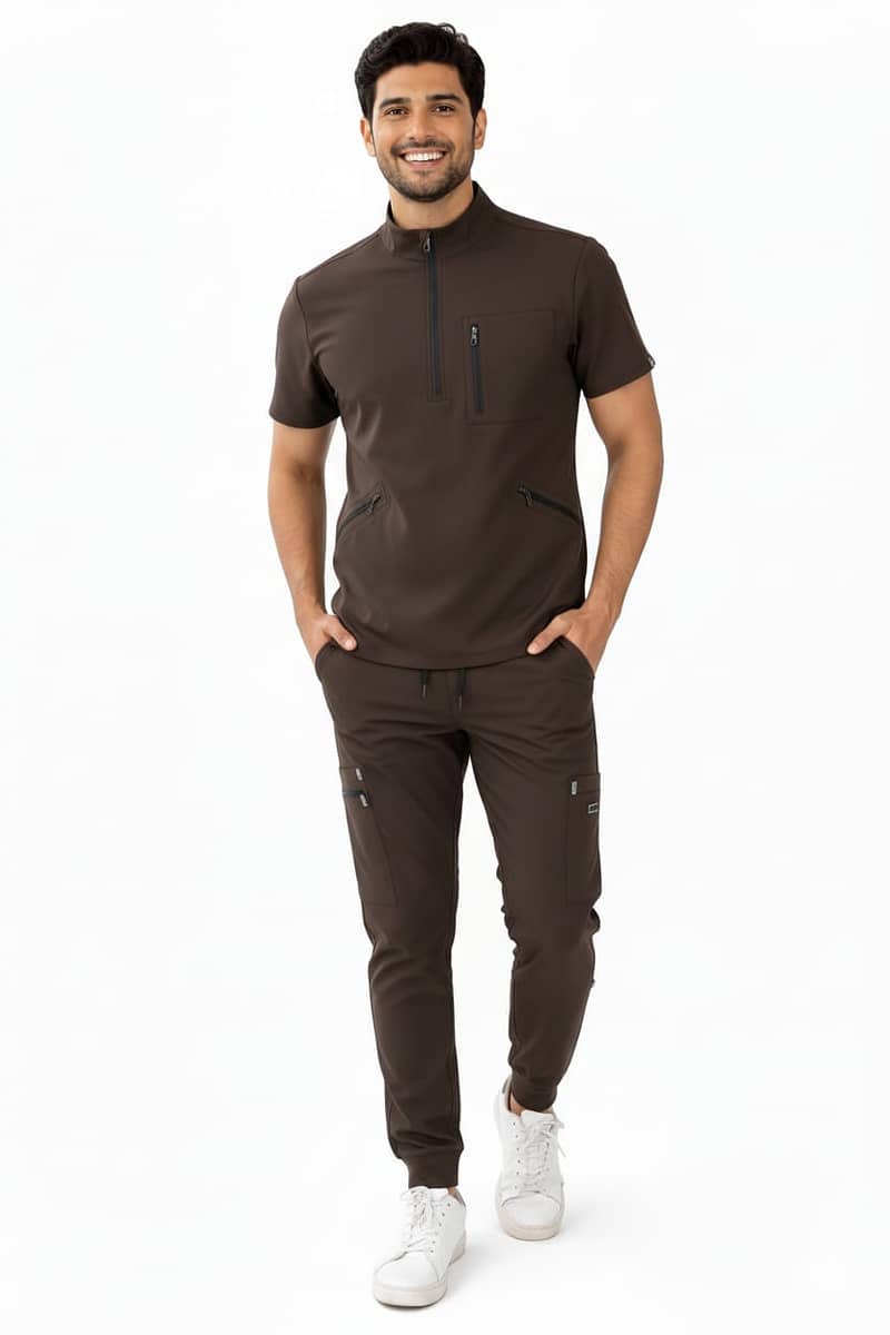 ڈاکٹرز اور نرسز کے لیے ٹاپ کوالٹی اسکرَب یونیفارم دستیاب ہے۔  بہترین 18