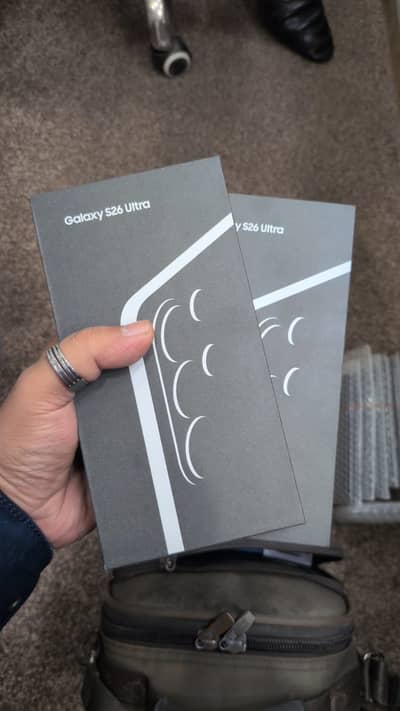 Samsung s26 Ultra 12/256 physical dual box packed non active non PTA