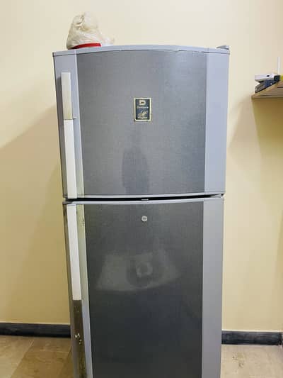 Dawlance Fridge/Refrigerator