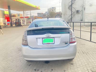 Prius 2010/2014 Total Genuine. Better than city corolla aqua alto vitz