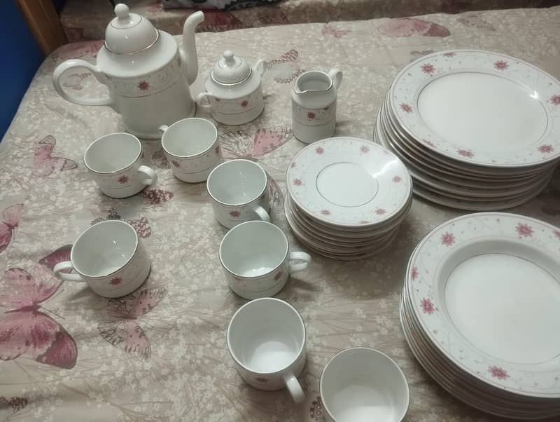 dinner set 0