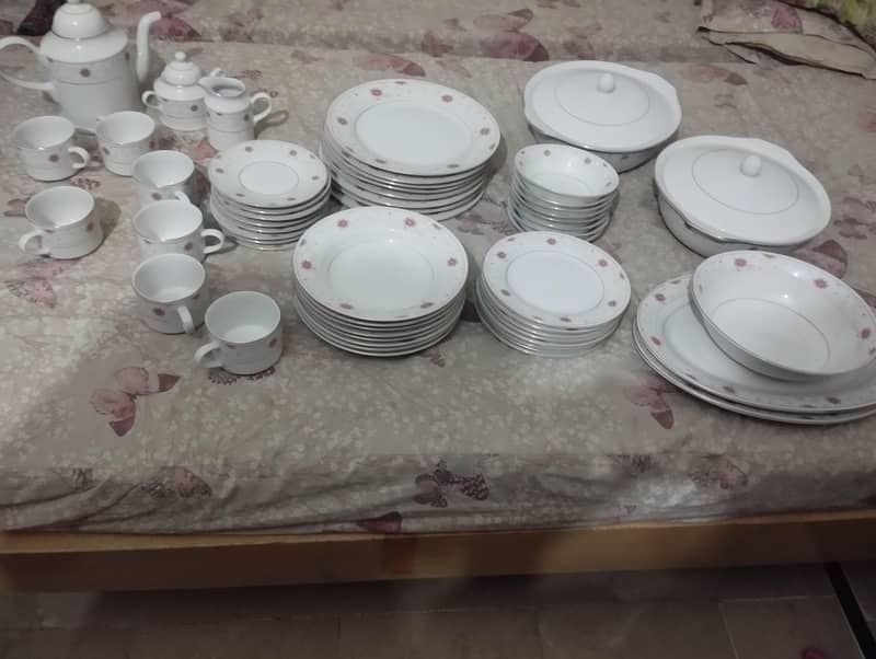 dinner set 1