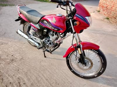 Honda deluxe 12 model lush condition finally price urgent sale
