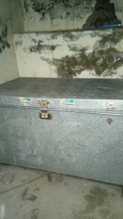 Large Metal Trunk / Steel ki Peti for Storage - Good Condition